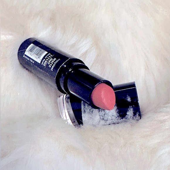 Wet&Wild Never Nude Beautiful Pinkish-Neutral Matte Velvety Smooth Lipstick 3.3g - Picture 14 of 16